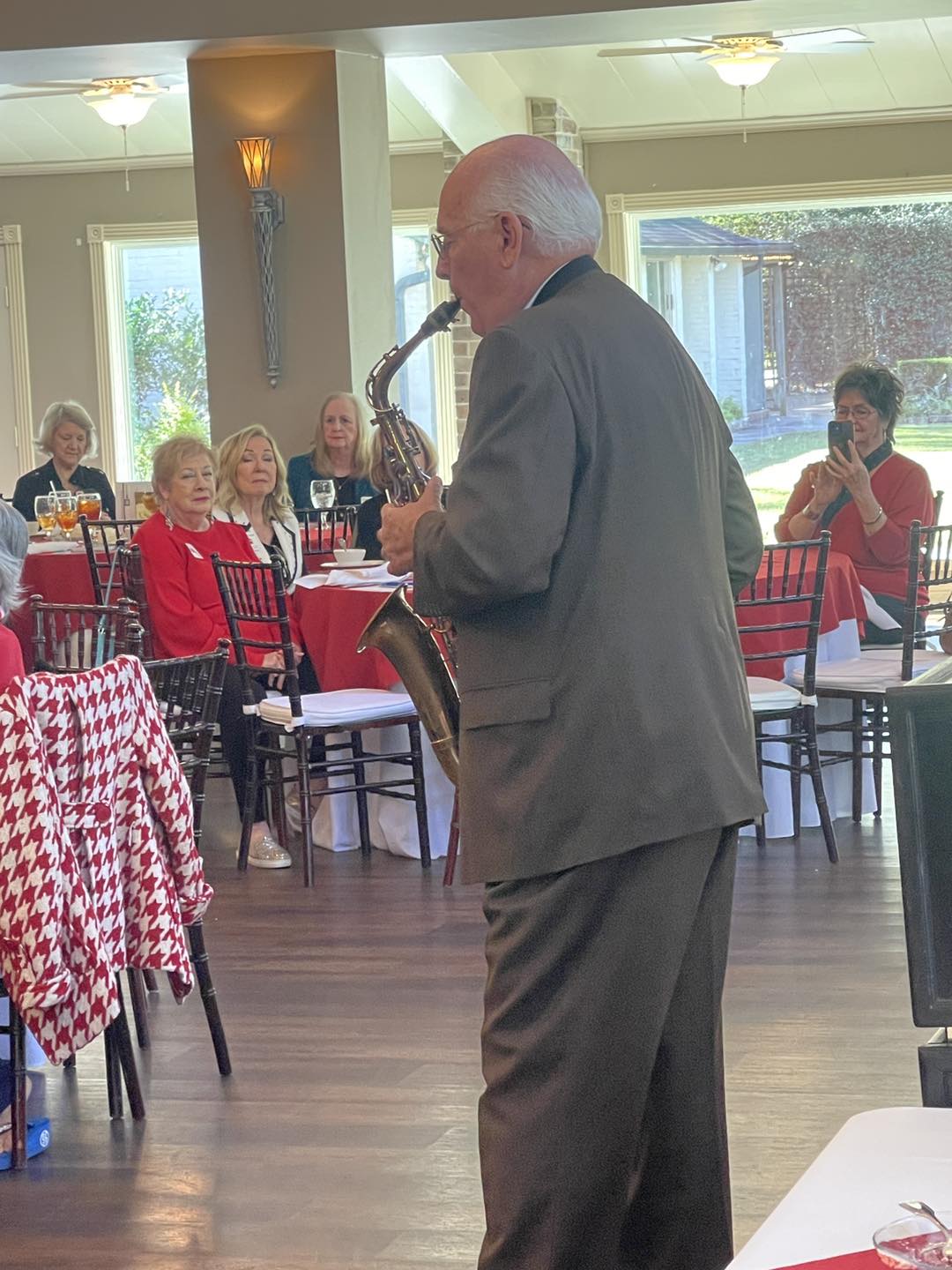 579311671_1332688182235674_49761375117982162_n